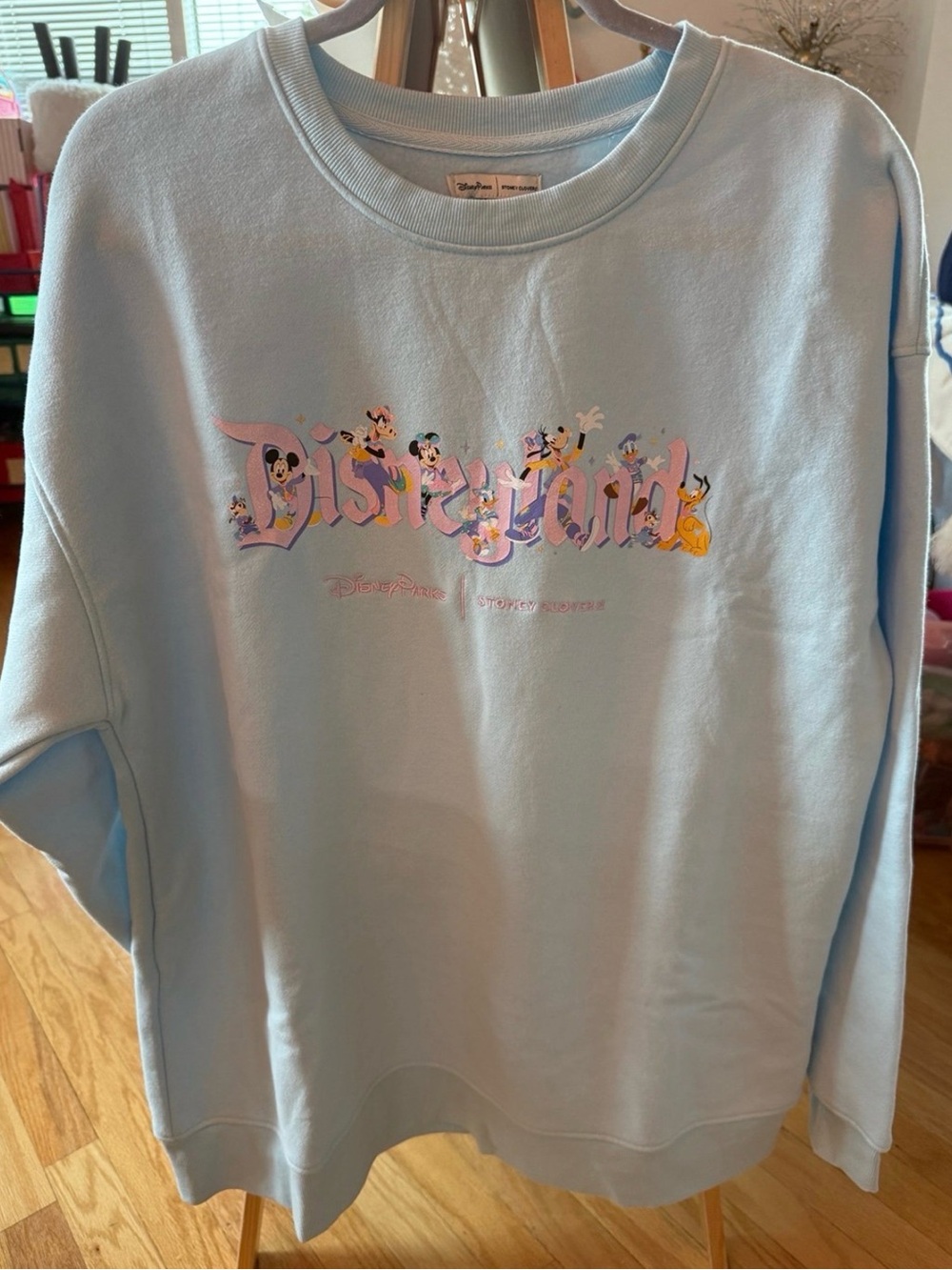 NWOT Disneyland Pullover Sweatshirt for Women Stoney Clover Lane Blue SIZE:XL